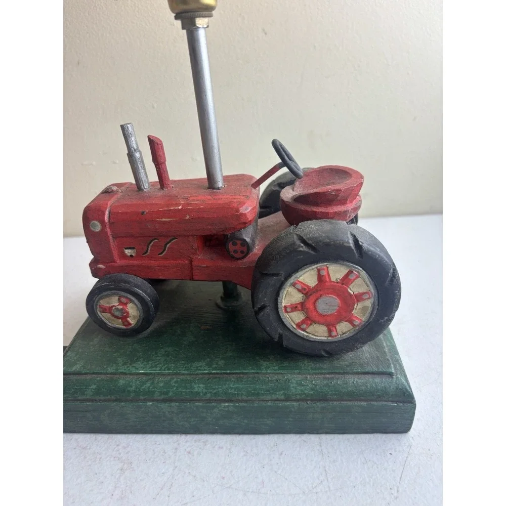 John Deere this tractor